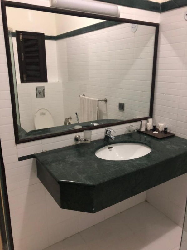 Sunset Suites image 12